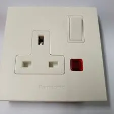 Aksesoris Listrik Panasonic Stop Kontak AC WBSJ 1214